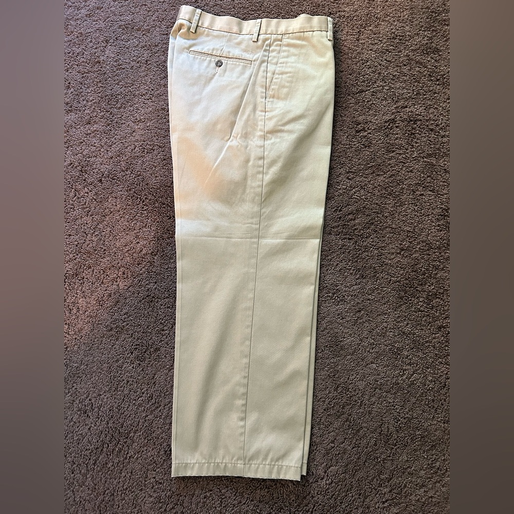 Khaki Dockers